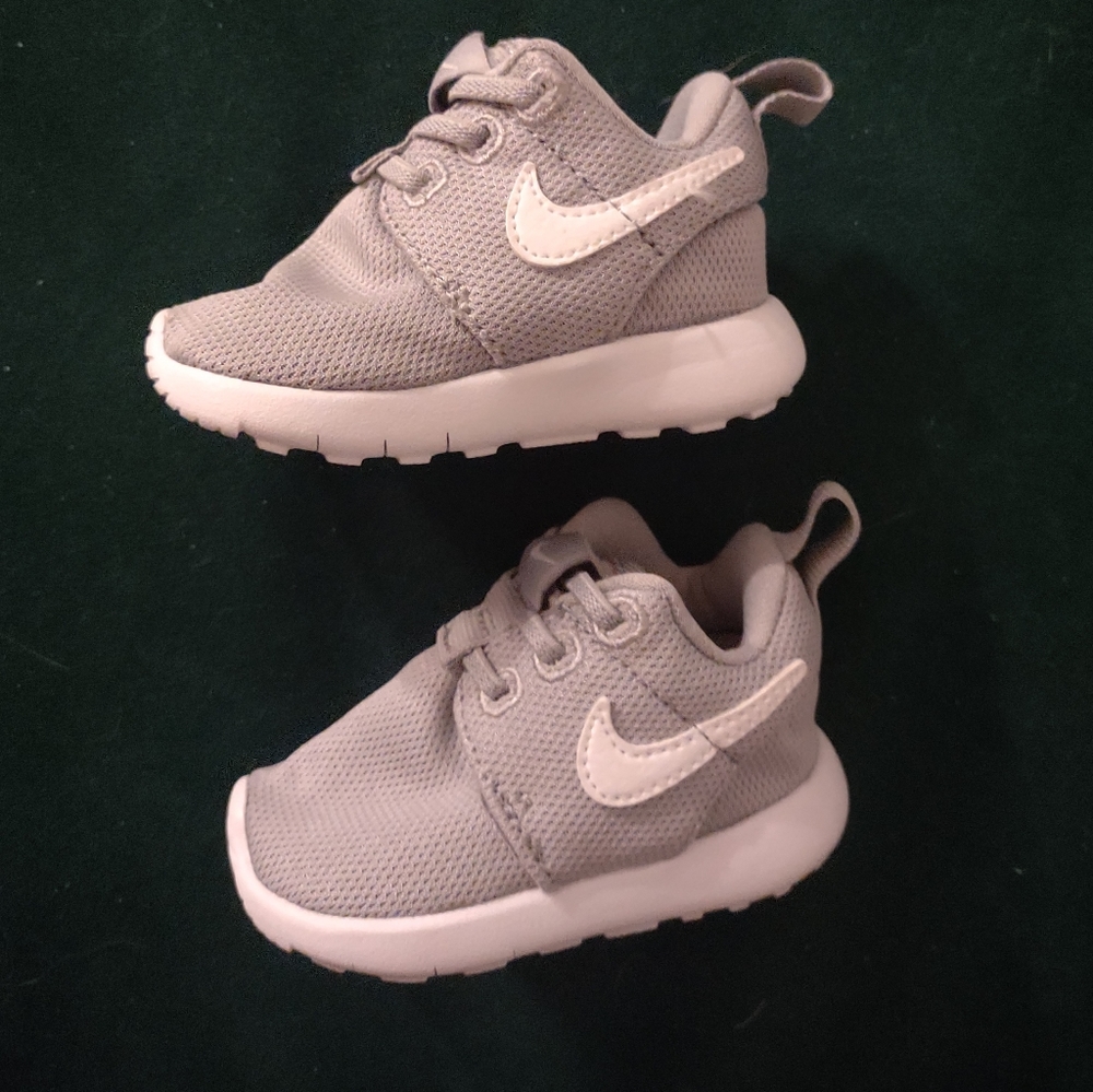 Nike sneakers baby